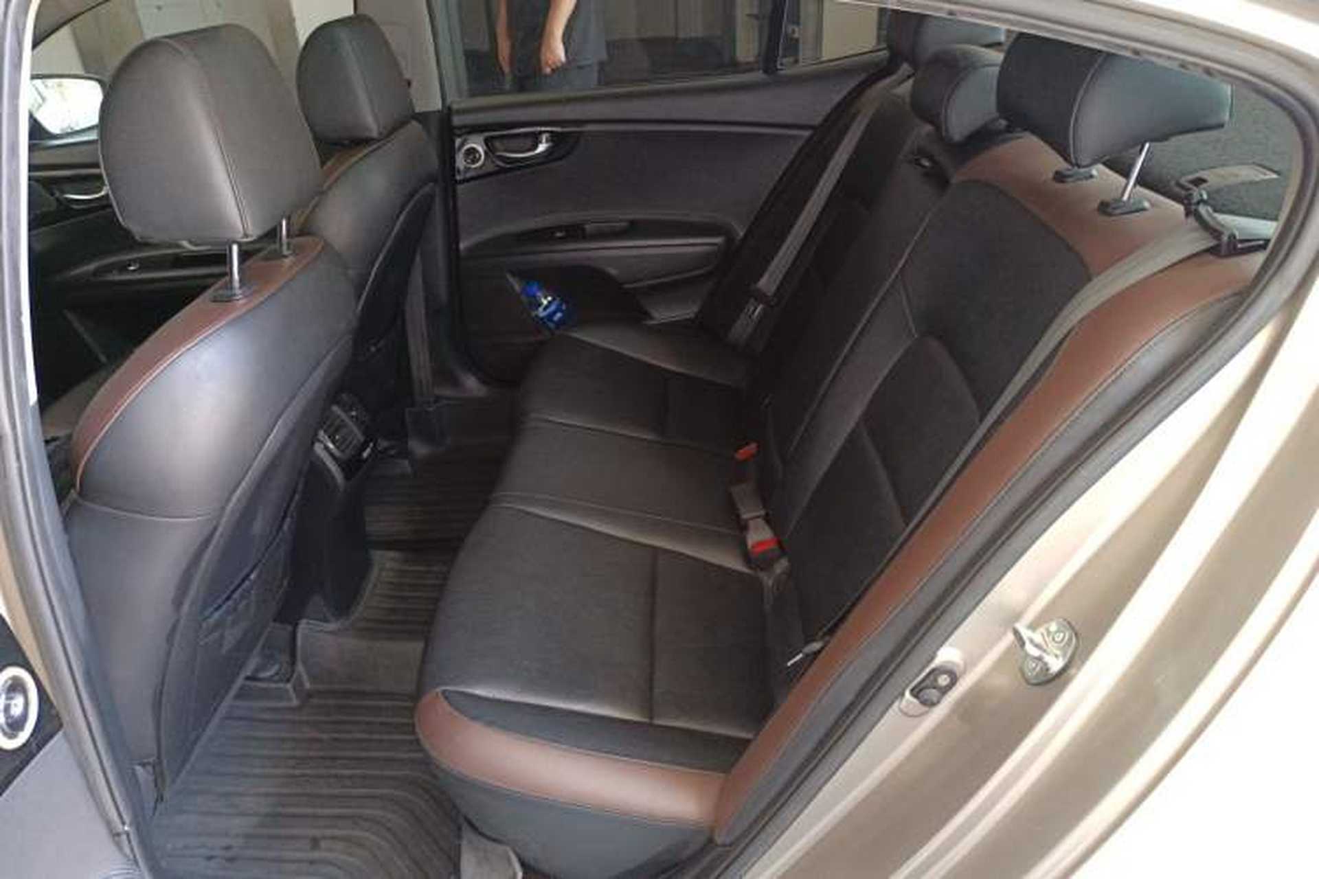 Used Kia K3 (Kai Shen) 2017 1.8L Automatic DLX Interior 4