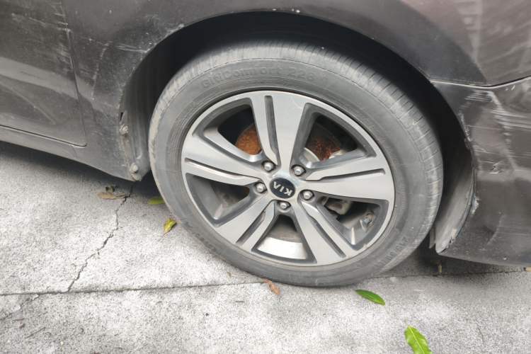 Used Kia K3 (Kai Shen) 2017 1.8L Automatic GLS Right Front Wheel Hub