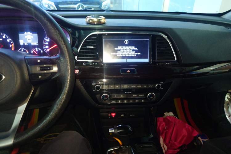 Used Kia K3 (Kai Shen) 2017 1.8L Automatic GLS Audio And AC Panel