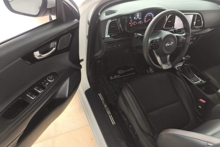 Used Kia K3 (Kai Shen) 2017 1.8L Automatic GLS Driver Seat
