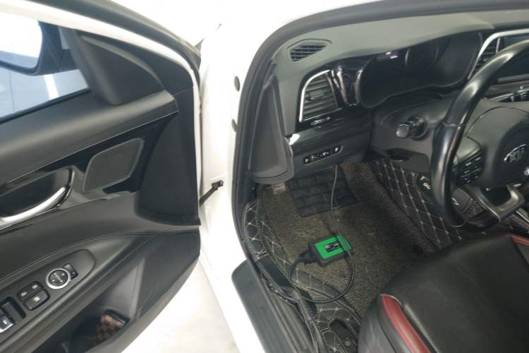 Used Kia K3 (Kai Shen) 2017 1.6T Automatic GLS Driver Seat