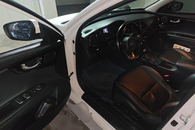 Used Kia K3 (Kai Shen) 2017 1.8L Automatic GLS Driver Seat