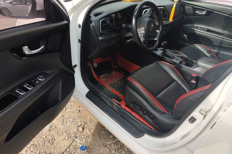 Used Kia K3 (Kai Shen) 2017 1.6T Automatic GLS Driver Seat