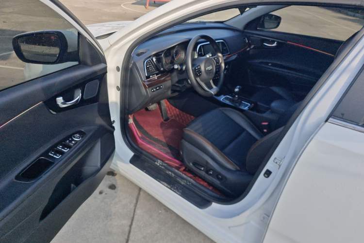 Used Kia K3 (Kai Shen) 2017 1.8L Automatic GLS Driver Seat