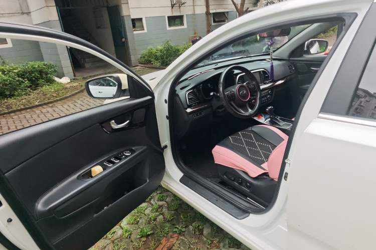 Used Kia K3 (Kai Shen) 2017 1.8L Automatic GLS Driver Seat
