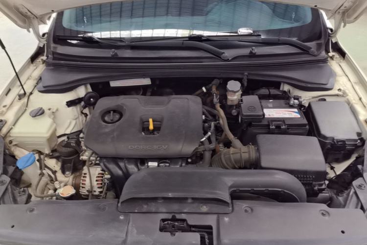 Used Kia K3 (Kai Shen) 2017 1.8L Automatic DLX Engine Bay