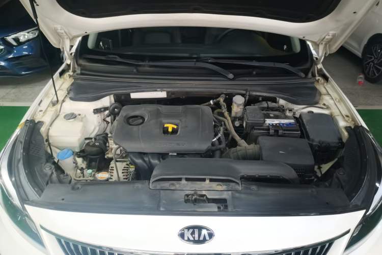 Used Kia K3 (Kai Shen) 2017 1.8L Automatic GLS Engine Bay