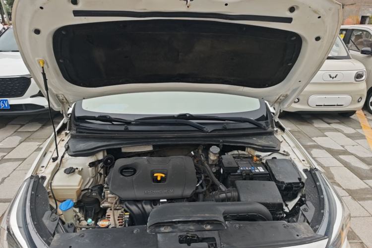 Used Kia K3 (Kai Shen) 2017 1.8L Automatic GLS Engine Bay