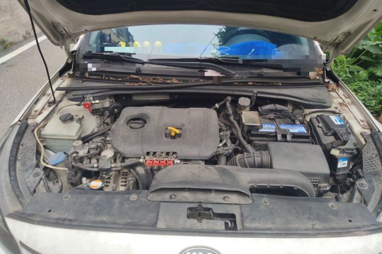 Used Kia K3 (Kai Shen) 2017 1.8L Automatic GLS Engine Bay