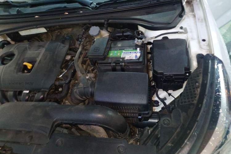Used Kia K3 (Kai Shen) 2017 1.8L Automatic GLS Engine Bay Left