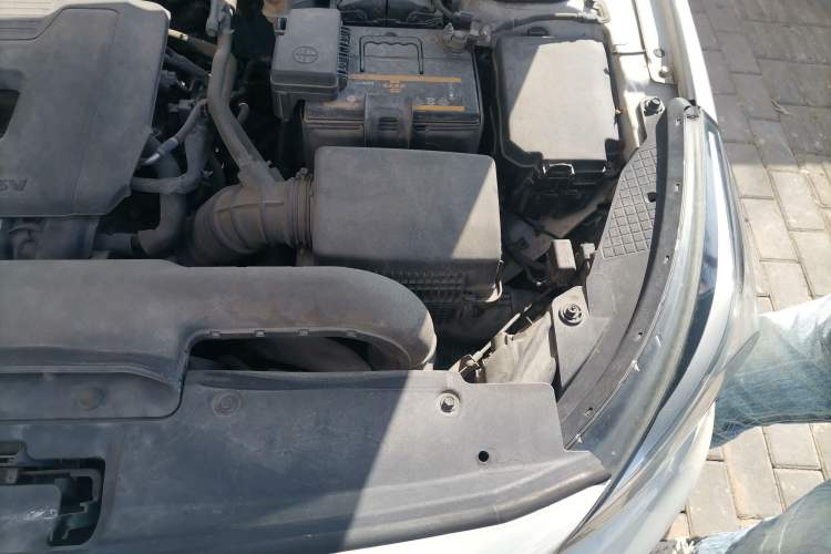 Used Kia K3 (Kai Shen) 2017 1.8L Automatic GLS Engine Bay Left