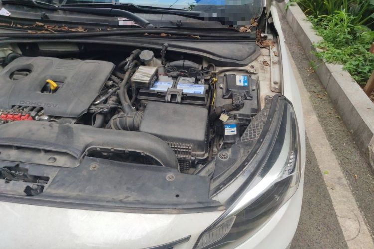 Used Kia K3 (Kai Shen) 2017 1.8L Automatic GLS Engine Bay Left