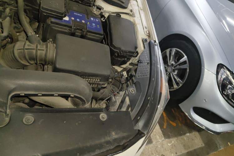 Used Kia K3 (Kai Shen) 2017 1.8L Automatic GLS Engine Bay Left