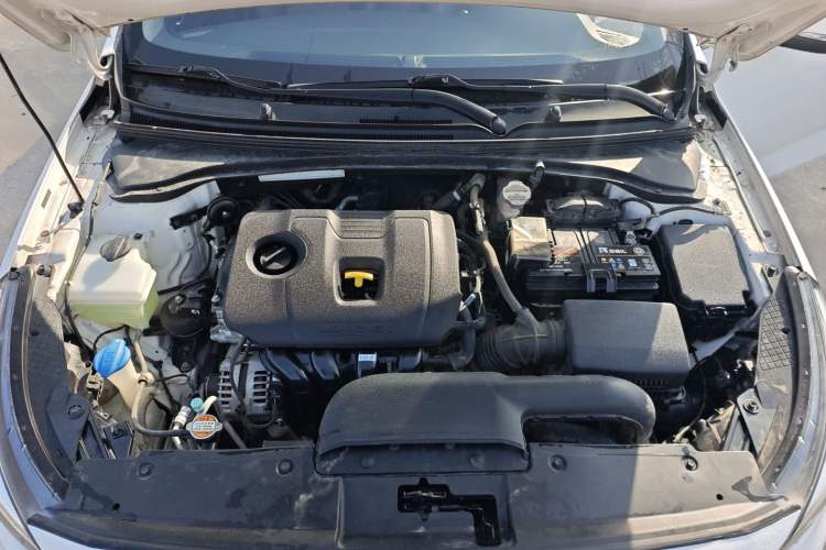 Used Kia K3 (Kai Shen) 2017 1.8L Automatic GLS Engine Bay