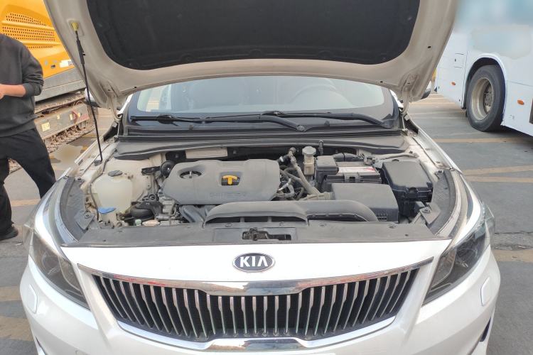 Used Kia K3 (Kai Shen) 2017 1.8L Automatic DLX Engine Bay