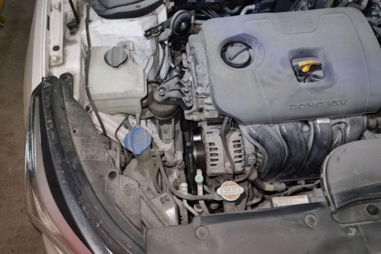 Used Kia K3 (Kai Shen) 2017 1.8L Automatic GLS Engine Bay Right