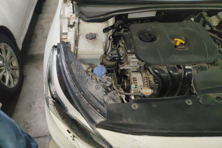 Used Kia K3 (Kai Shen) 2017 1.8L Automatic GLS Engine Bay Right