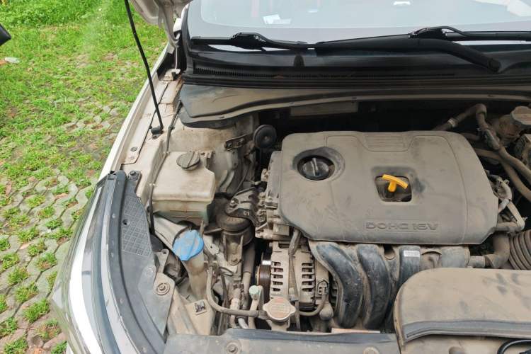 Used Kia K3 (Kai Shen) 2017 1.8L Automatic GLS Engine Bay Right