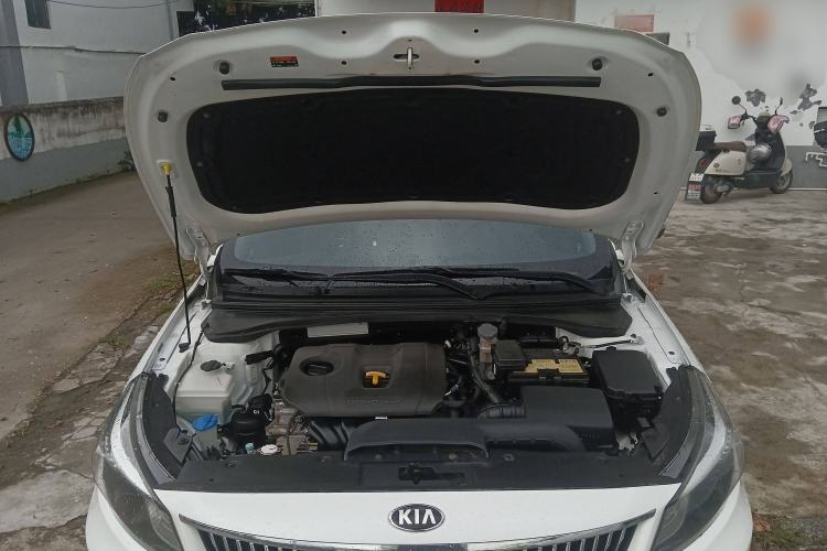 Used Kia K3 (Kai Shen) 2017 1.8L Automatic GLS Engine Bay