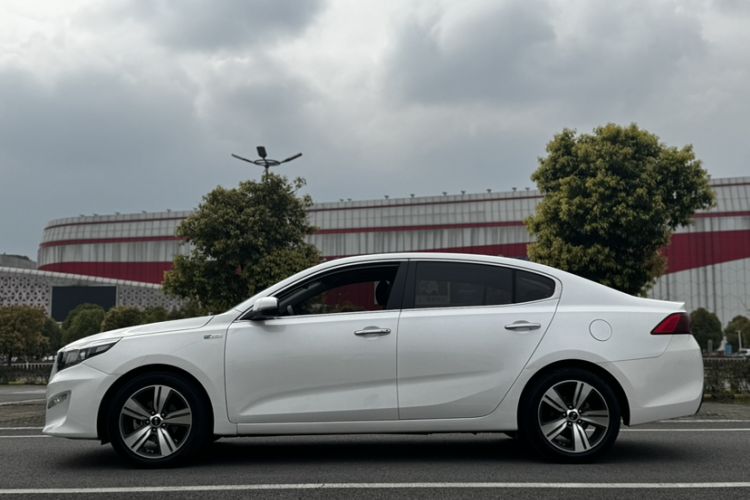 Used Kia K3 (Kai Shen) 2017 1.8L Automatic GLS Exterior 1