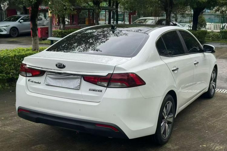 Used Kia K3 (Kai Shen) 2017 1.8L Automatic DLX Exterior 9