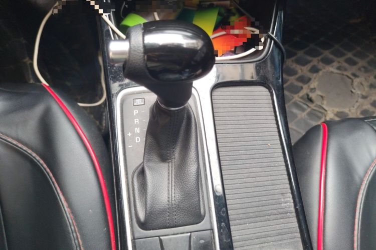 Used Kia K3 (Kai Shen) 2017 1.8L Automatic GLS Gear Lever