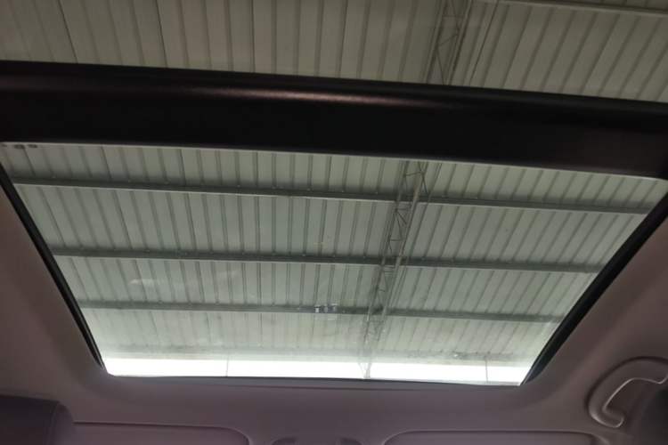 Used Kia K3 (Kai Shen) 2017 1.8L Automatic GLS Headliner