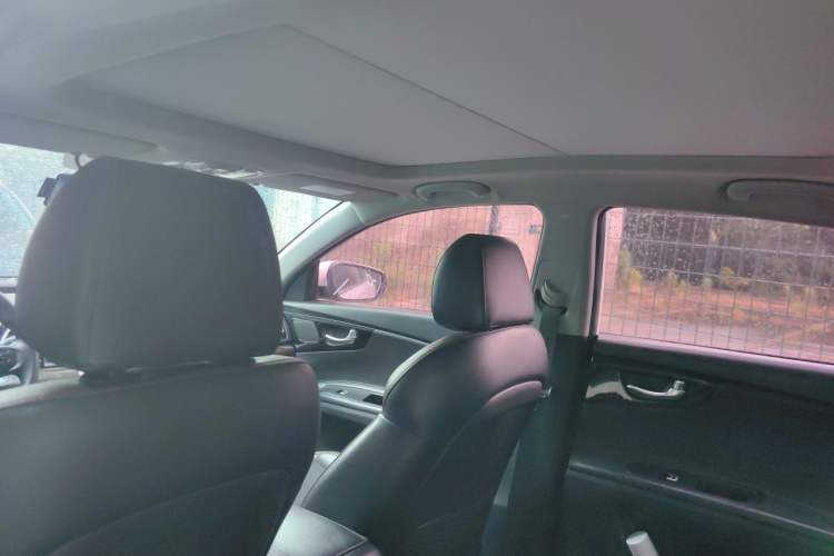 Used Kia K3 (Kai Shen) 2017 1.8L Automatic GLS Headliner