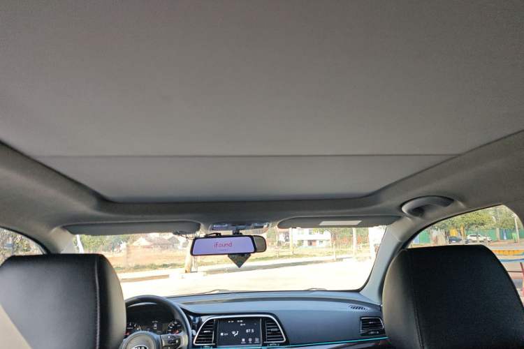 Used Kia K3 (Kai Shen) 2017 1.8L Automatic GLS Headliner