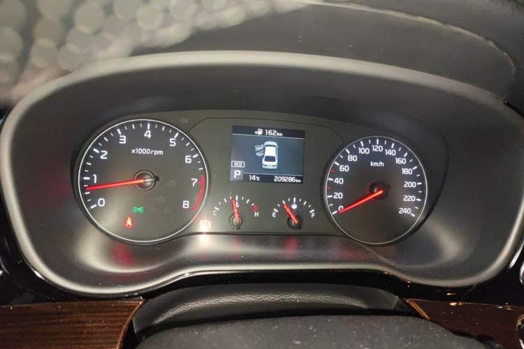 Used Kia K3 (Kai Shen) 2017 1.8L Automatic GLS Instrument Cluster