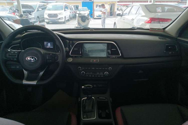 Used Kia K3 (Kai Shen) 2017 1.6T Automatic GLS Interior 1