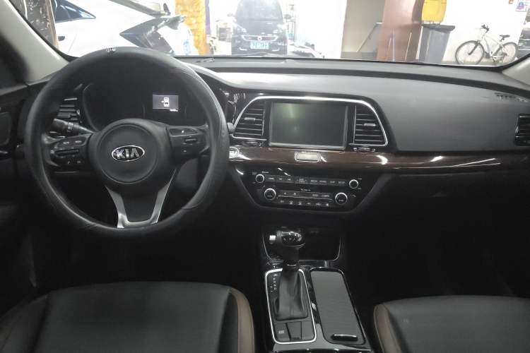 Used Kia K3 (Kai Shen) 2017 1.8L Automatic GLS Interior 2