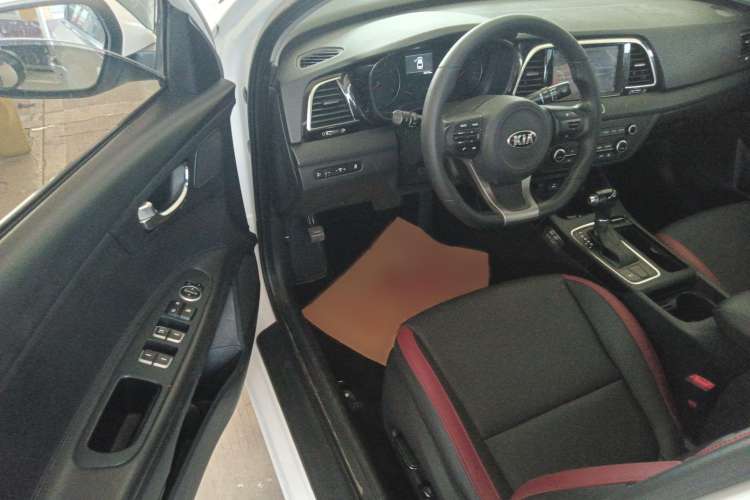 Used Kia K3 (Kai Shen) 2017 1.6T Automatic GLS Interior 3