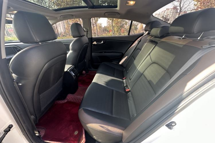 Used Kia K3 (Kai Shen) 2017 1.8L Automatic GLS Interior 3