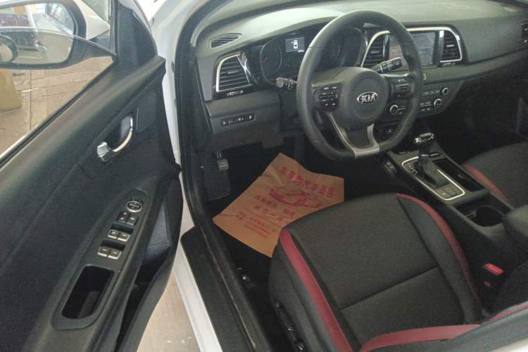 Used Kia K3 (Kai Shen) 2017 1.6T Automatic GLS Interior 3