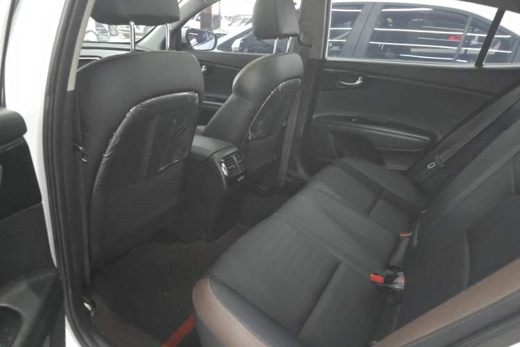 Used Kia K3 (Kai Shen) 2017 1.8L Automatic GLS Interior 3