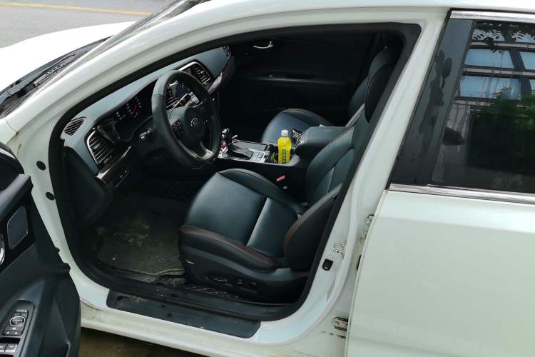 Used Kia K3 (Kai Shen) 2017 1.8L Automatic DLX Left Front Seat