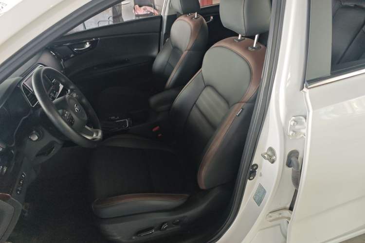 Used Kia K3 (Kai Shen) 2017 1.8L Automatic GLS Left Front Seat