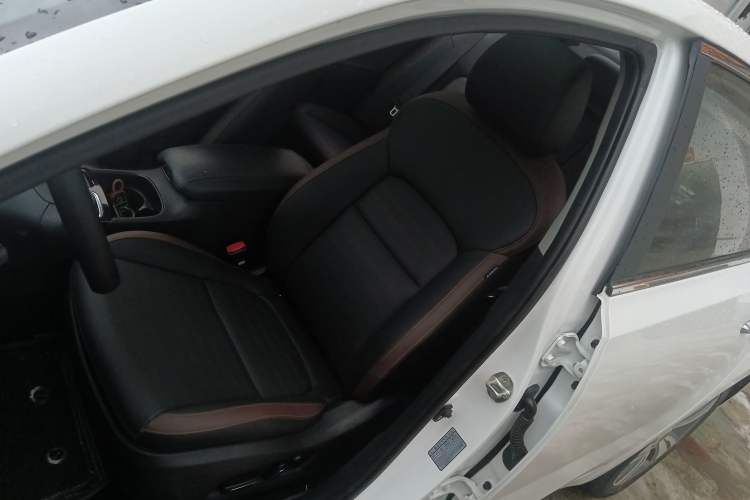 Used Kia K3 (Kai Shen) 2017 1.8L Automatic GLS Left Front Seat