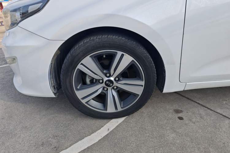 Used Kia K3 (Kai Shen) 2017 1.8L Automatic GLS Left Front Wheel Hub