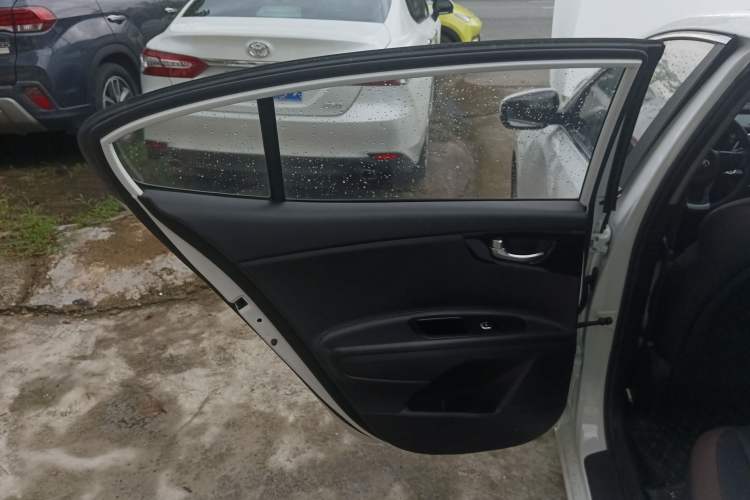 Used Kia K3 (Kai Shen) 2017 1.8L Automatic GLS Left Rear Door Interior