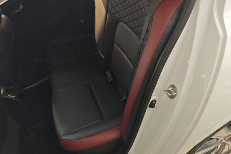 Used Kia K3 (Kai Shen) 2017 1.6T Automatic GLS Left Rear Seat
