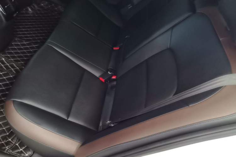 Used Kia K3 (Kai Shen) 2017 1.8L Automatic DLX Left Rear Seat
