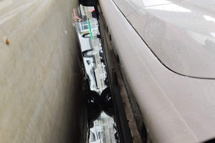Used Kia K3 (Kai Shen) 2017 1.8L Automatic GLS Left Side Sill