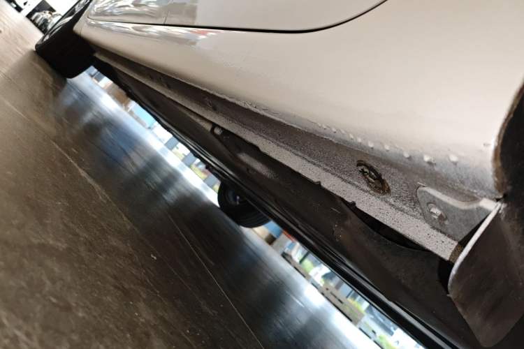 Used Kia K3 (Kai Shen) 2017 1.8L Automatic GLS Left Side Sill