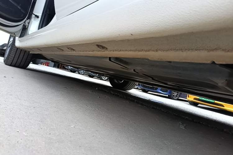 Used Kia K3 (Kai Shen) 2017 1.8L Automatic GLS Left Side Sill