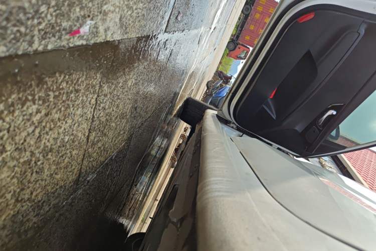 Used Kia K3 (Kai Shen) 2017 1.8L Automatic GLS Left Side Sill