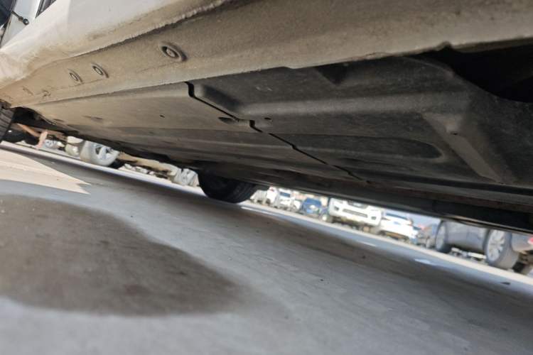 Used Kia K3 (Kai Shen) 2017 1.8L Automatic GLS Left Side Sill