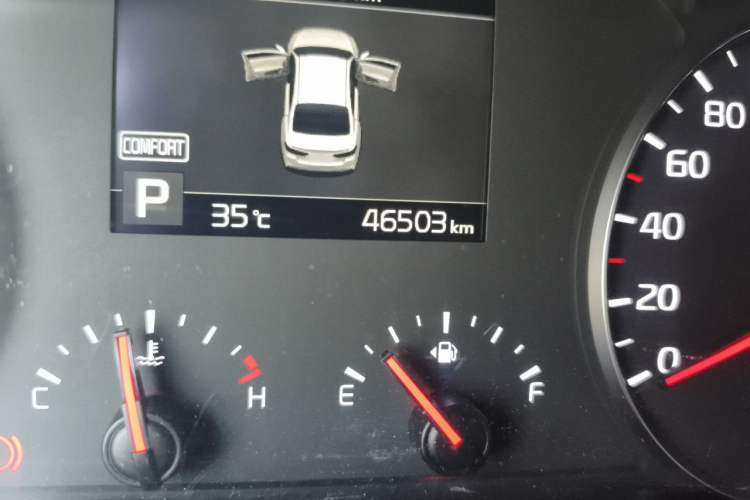 Used Kia K3 (Kai Shen) 2017 1.8L Automatic GLS Odometer Close Up
