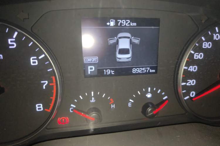 Used Kia K3 (Kai Shen) 2017 1.8L Automatic GLS Odometer Close Up
